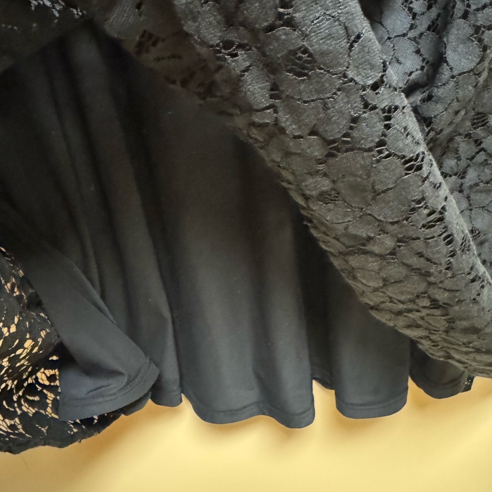 White House Black Market Navy Lace Mini Dress - Picture 3 of 9